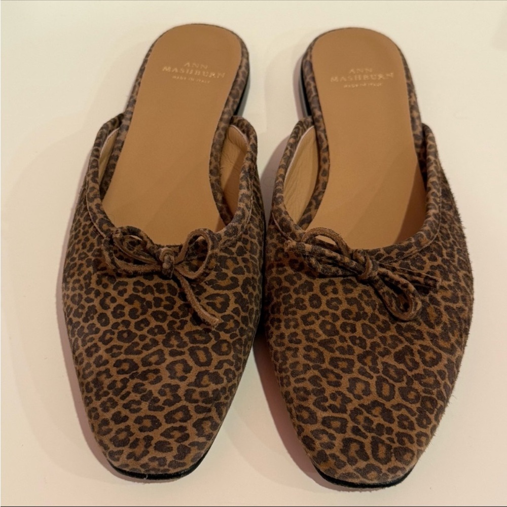 Ann Mashburn slides- size 37!